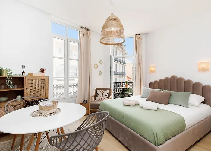 Comfortable W Balcony Center Tgv * Cannes